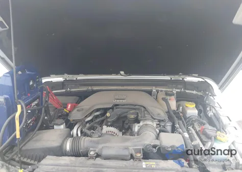 2019 Jeep Wrangler Unlimited Sahara 4X4 z USA, uszkodzony, nr VIN 1C4HJXEG7KW602196